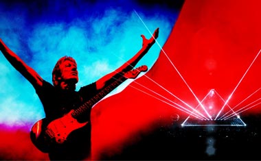  Roger Waters