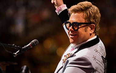 Mehr Informationen zu Elton John