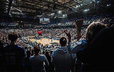Mehr Informationen zu Veolia Towers Hamburg vs. Alba Berlin