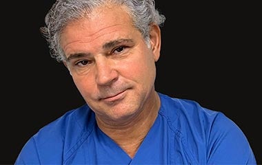Mehr Informationen zu Michael Tsokos 