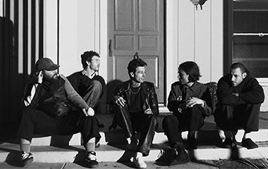 Mehr Informationen zu The Neighbourhood